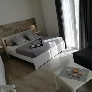 Couette-café Dove Sorge Il Sole, Custonaci